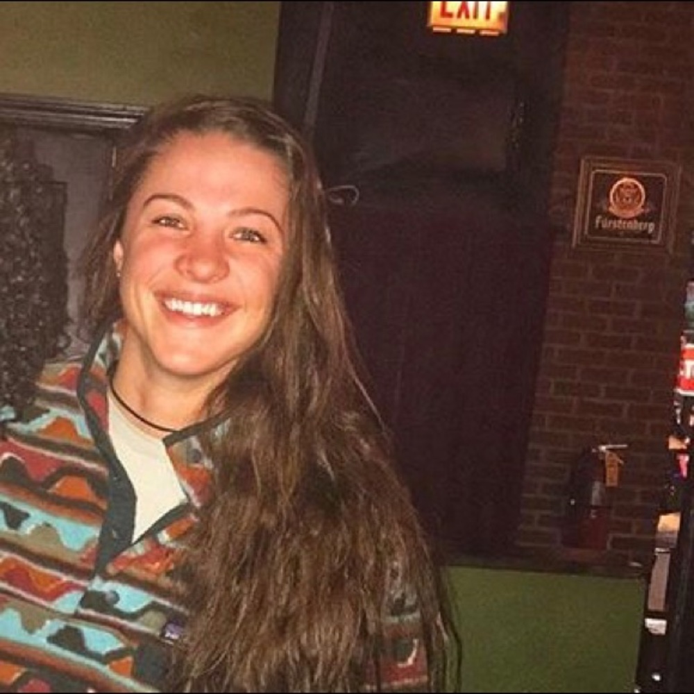 Meet your Posher, Camille